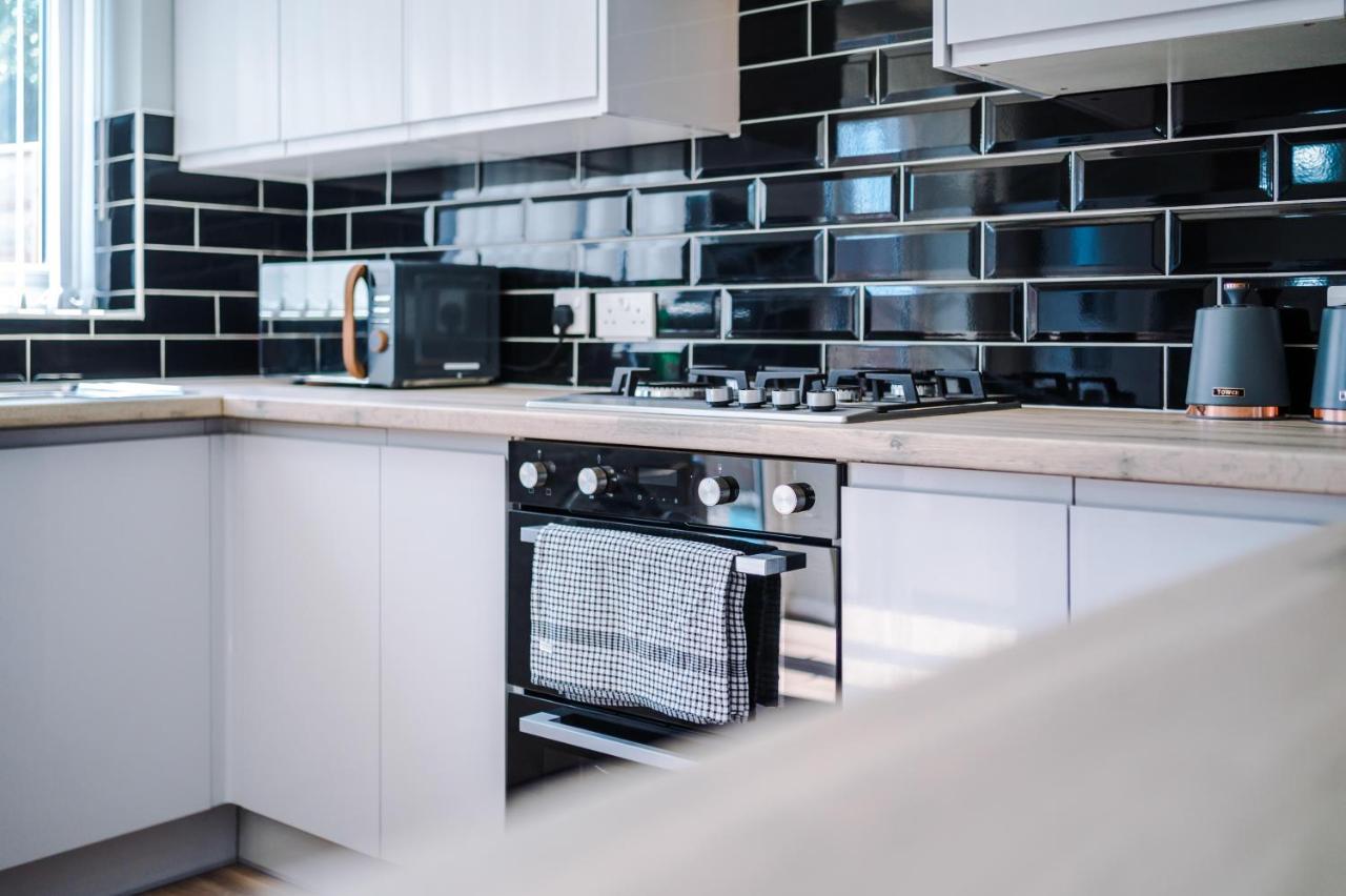 Stylish 4 Bedroom Home Close To Manchester City Centre Luaran gambar