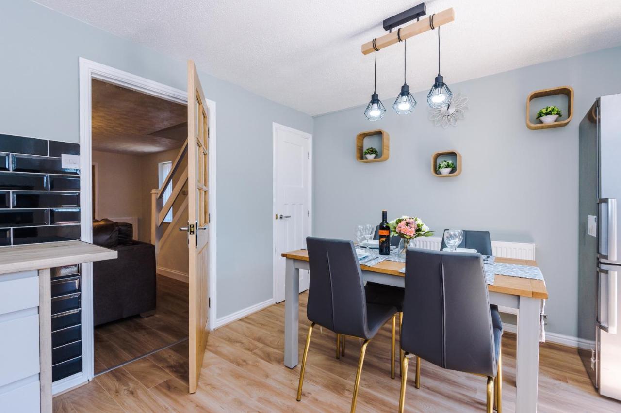 Stylish 4 Bedroom Home Close To Manchester City Centre Luaran gambar